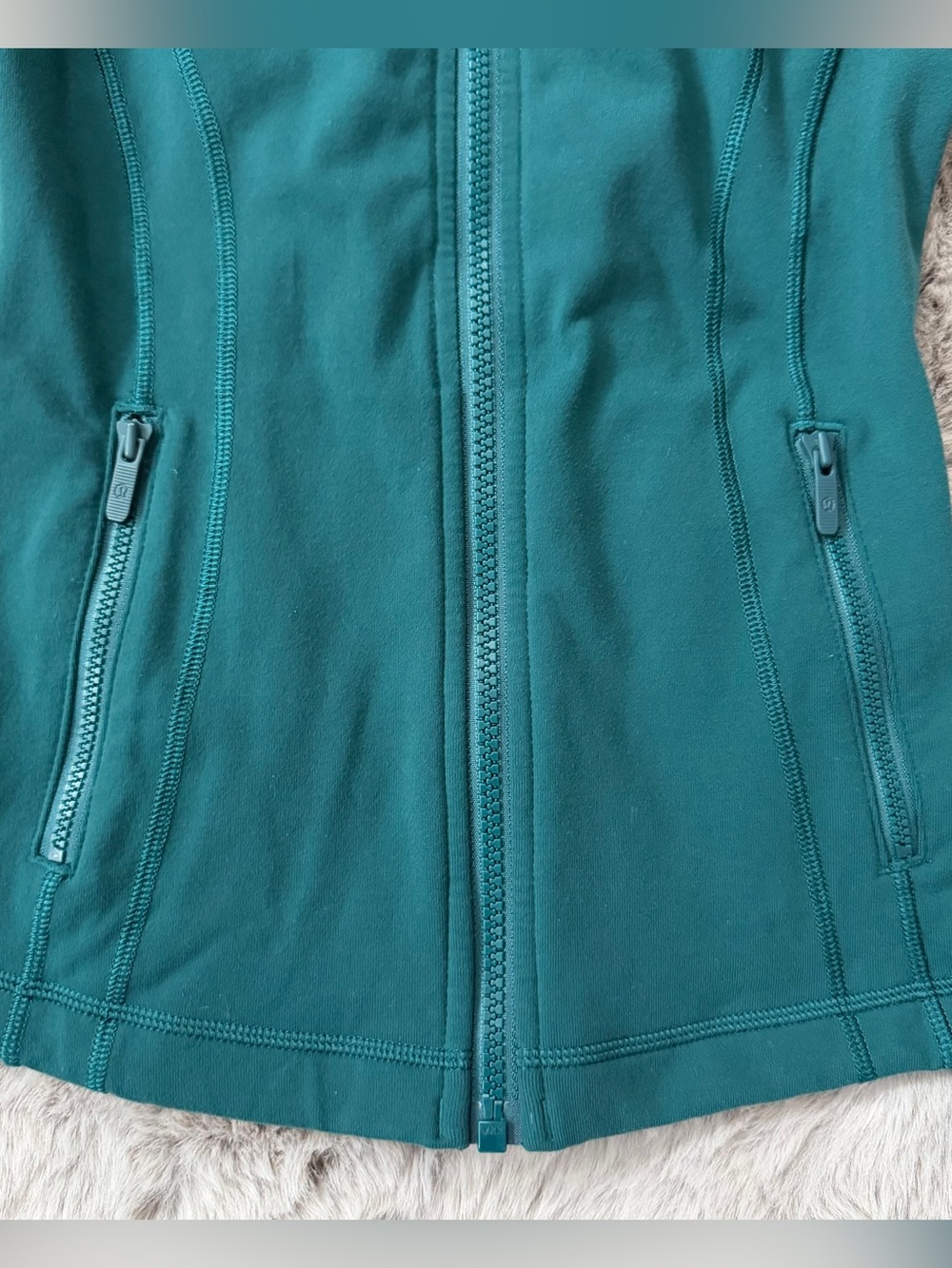 Womens Define Full-Zip Jacket - Picture 4 of 10